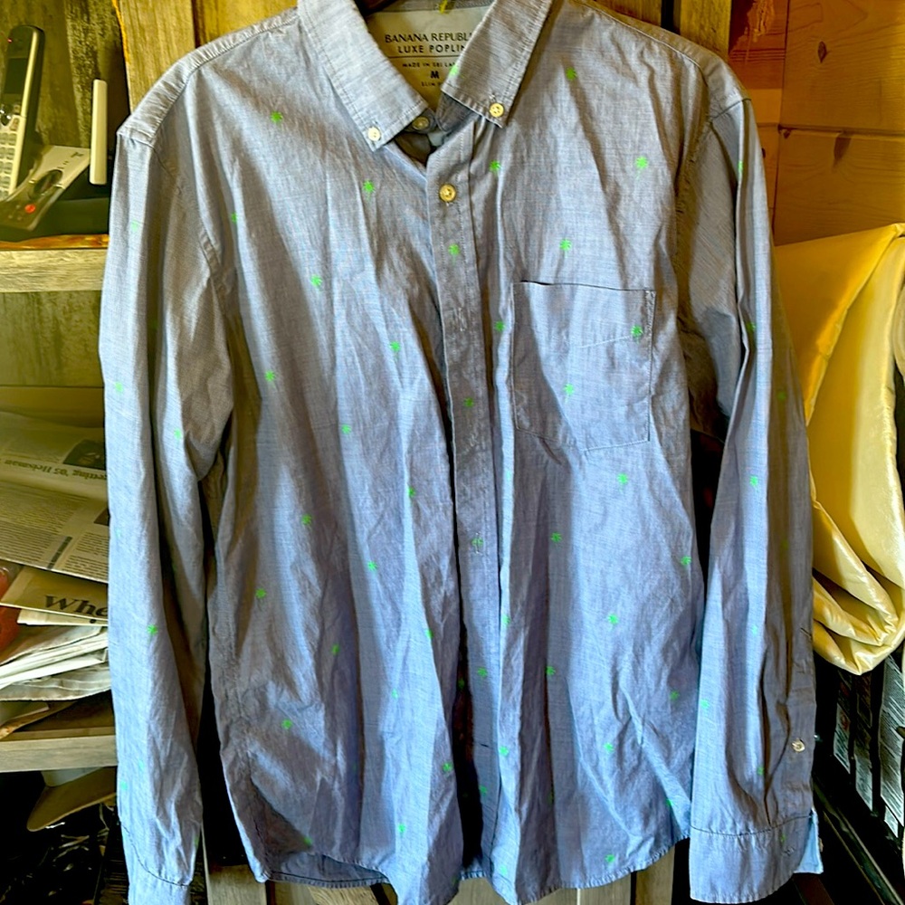 Banana republic men’s cotton poplin shirt medium long sleeved